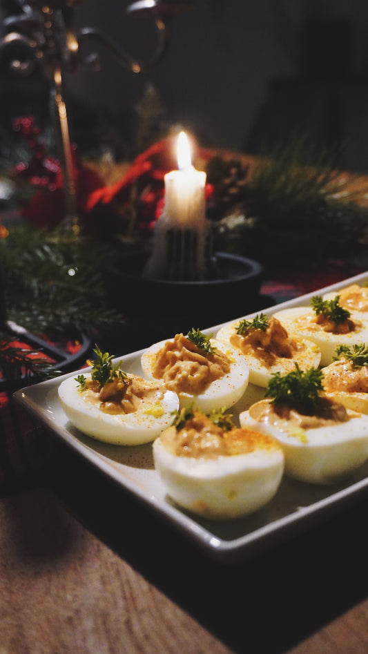 SMOKED AND SPICY DEVILED EGGS